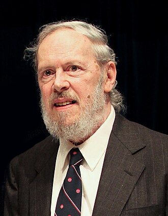 Dennis Ritchie presentando en Bell Labs