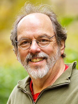 Ward Cunningham hablando en un evento